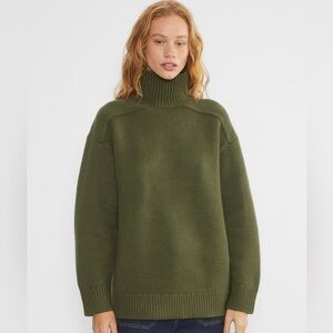 Aritzia Wilfred Evita Merino Wool Turtleneck Size L 100% Wool